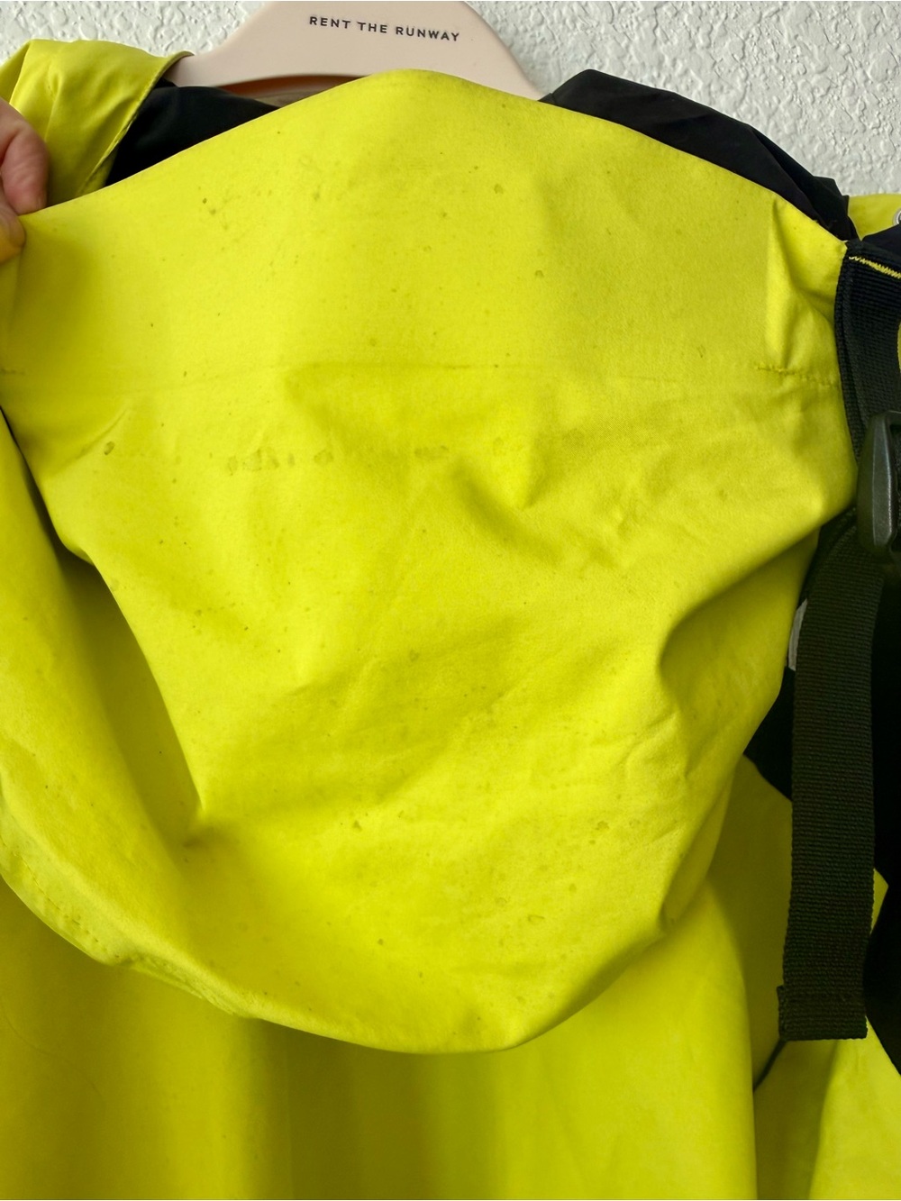 The North Face Men’s Yellow and Black Hooded Jacket - Picture 9 of 9
